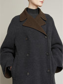<p>Max Mara</p>